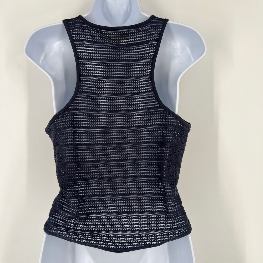 👚 - Picture 2 of 4